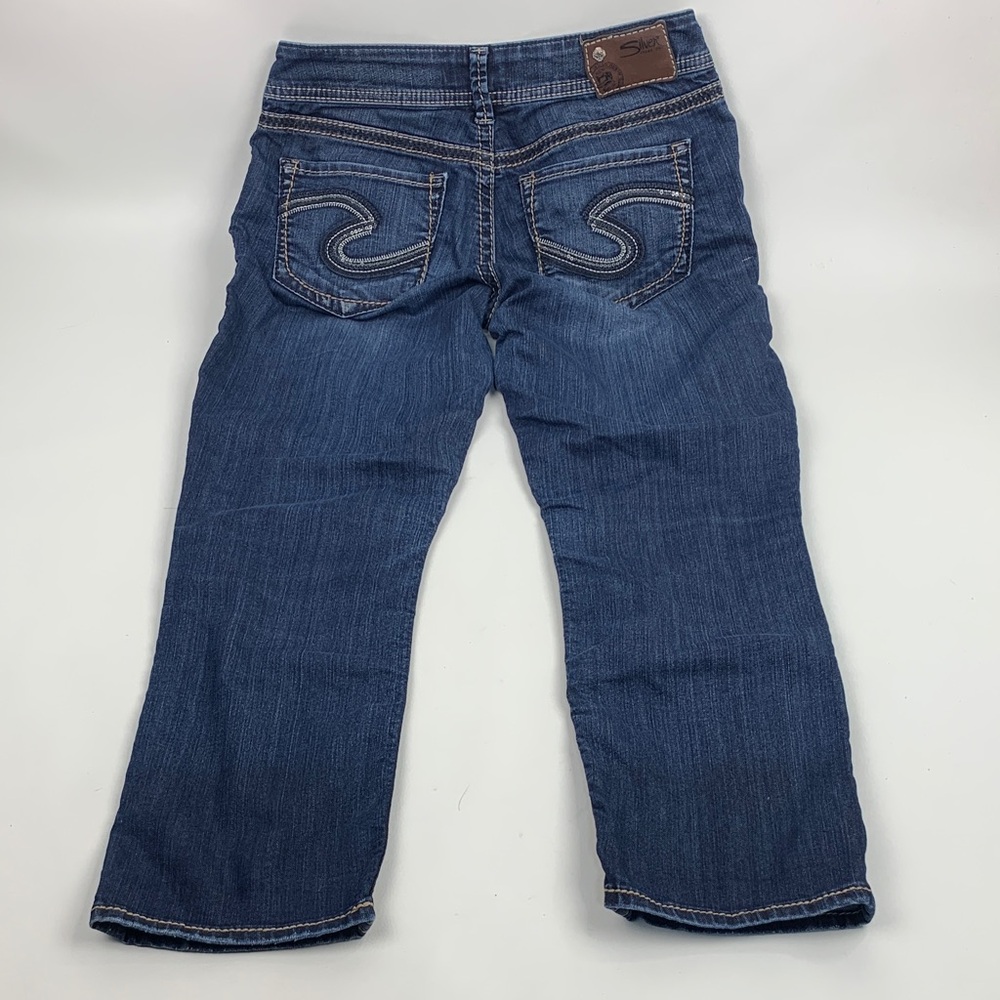 Silver Jeans Suki Capri Classic Indigo blue Denim Crop Size 28 stretch